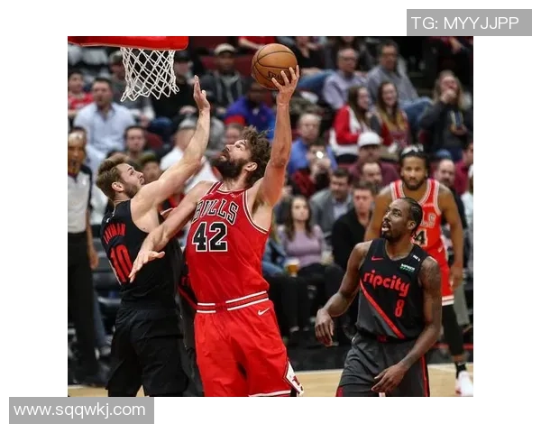 2015年火箭队与开拓者队激战第四节的精彩瞬间与关键时刻回顾