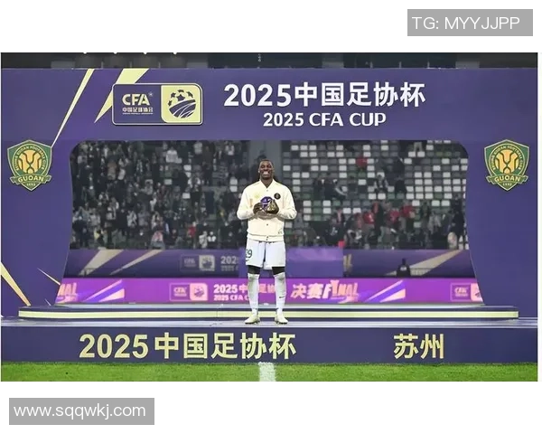 法比奥设定方针：为北京国安赢得冠军奖杯